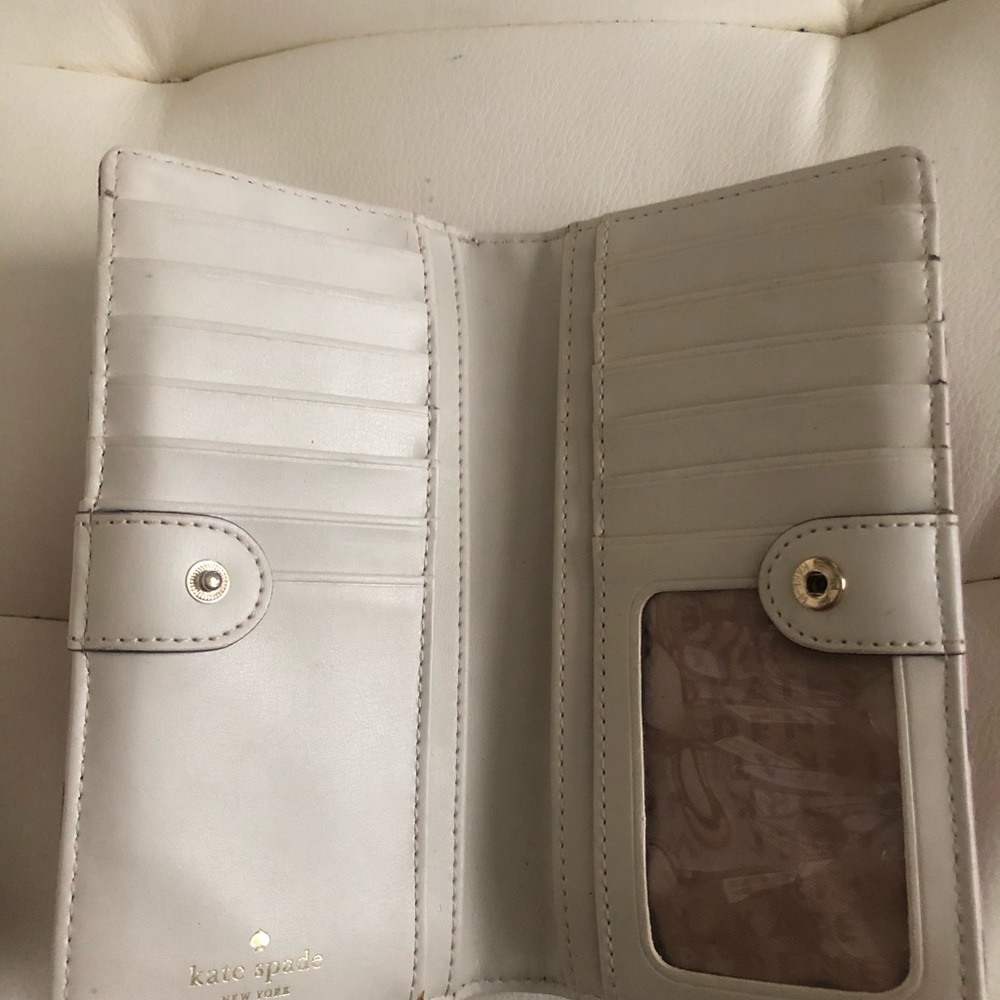 Kate Spade Wallet - Picture 2 of 3